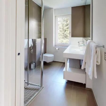 アパート Serlas 12 *